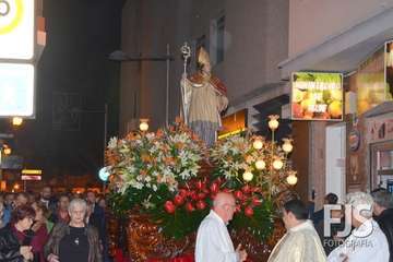 Procesión religiosa de San Gregorio y actuación del humorista Maestro Florido (Foto Francisco Javier Santana y TA)